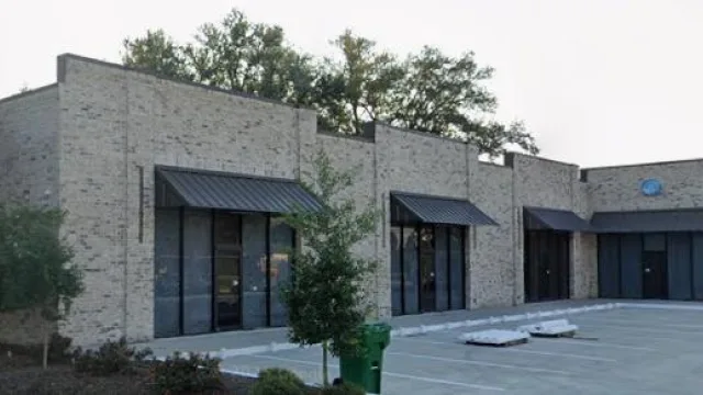 701-B/C Barataria Blvd, Marrero