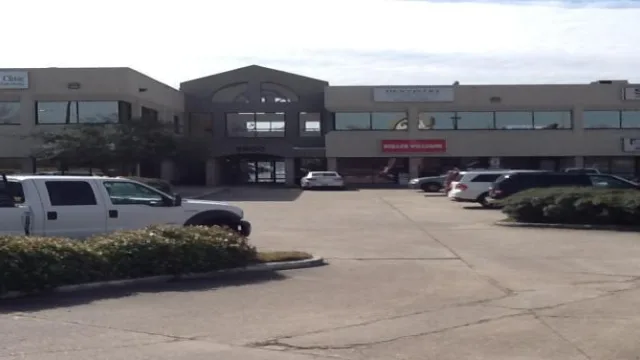 2600-#205,206,207,211 Belle Chasse Hwy, Gretna, Louisiana 70056